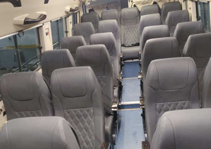 Luxury Tempo Traveller in Delhi